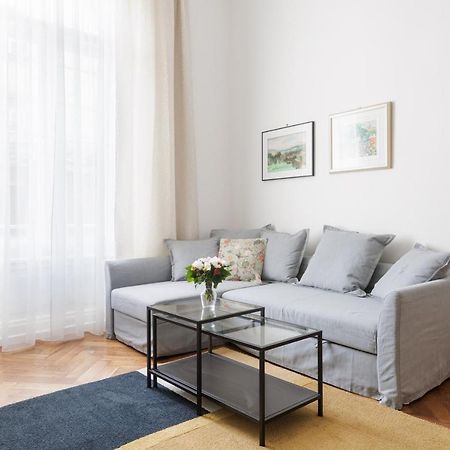 Cozy In The Heart Of Zagreb - H Apartment Luaran gambar