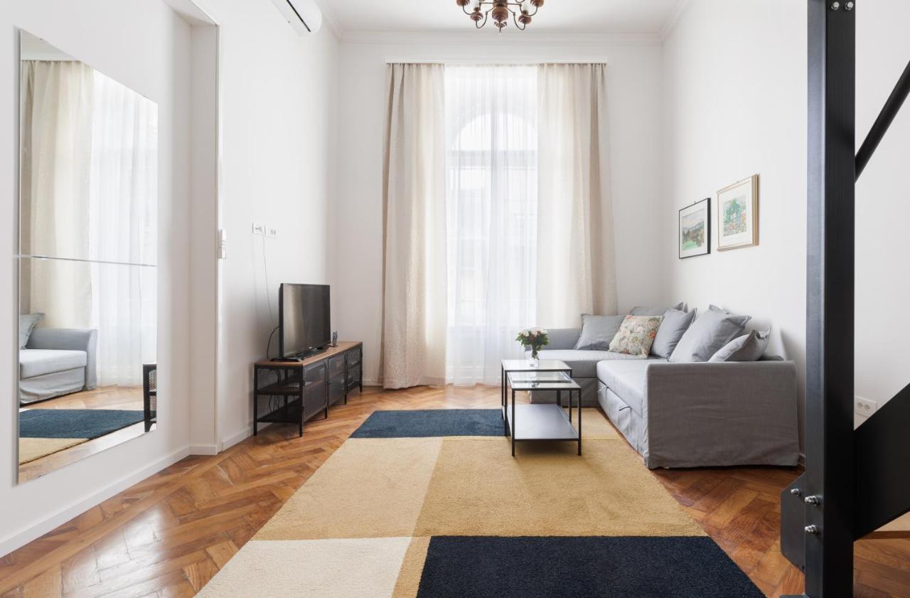 Cozy In The Heart Of Zagreb - H Apartment Luaran gambar